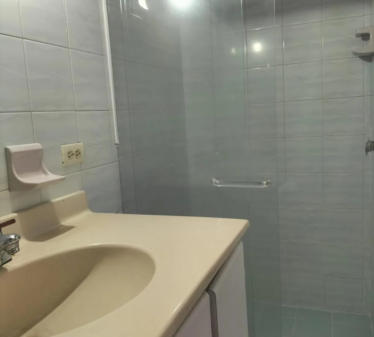 Centrally Located And Cozy Apartment With 900 Mb Internet Medellin