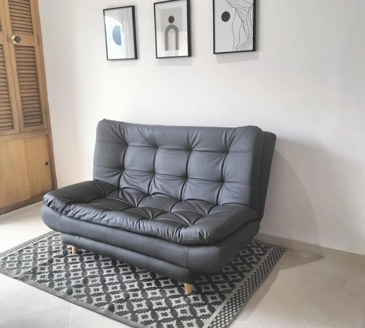 Centrally Located And Cozy Apartment With 900 Mb Internet Medellin